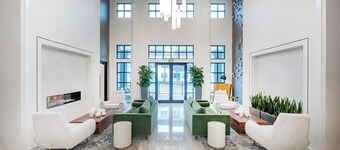 Landing | Modern 2BD, Courtyard, Gym