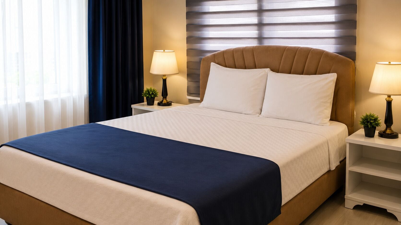 Comfort Studio | In-room safe, blackout drapes, iron/ironing board