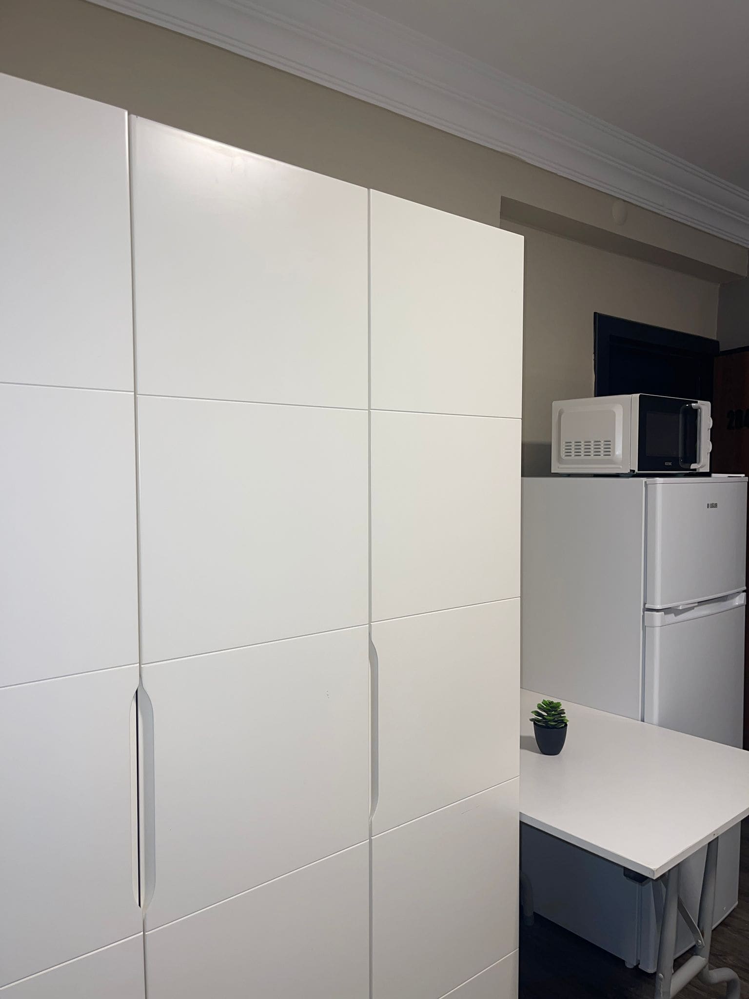 Comfort studio | Een kluis op de kamer, verduisterende gordijnen