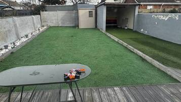 Bungalow, 2 Bedrooms, Accessible, Smoking | Garden