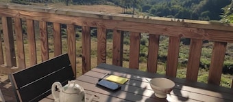 Relaxation and space in a family home with breathtaking views!