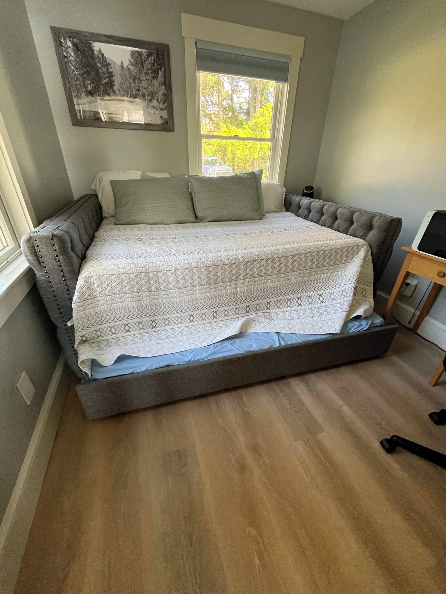 3 chambres, fer et planche à repasser, Wi-Fi, draps fournis