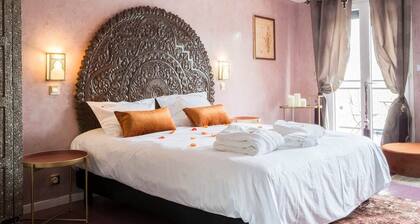 The Thousand and Nights Room