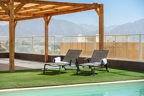 Pool - Mamad Sunny Rooftop Poolside Apt Panoramic Views (Eilat)
