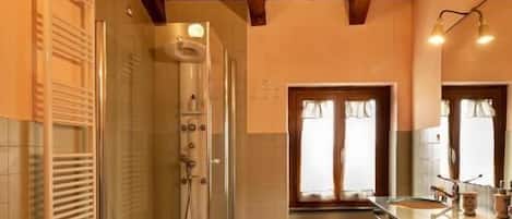 Suite, Meerblick | Badezimmer