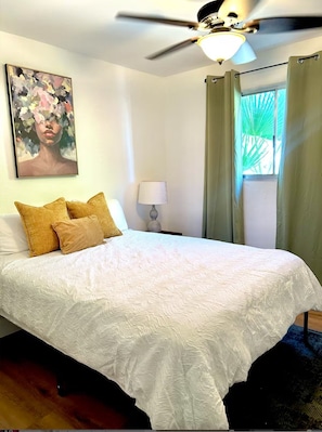 4 Schlafzimmer, Bügeleisen/Bügelbrett, WLAN, Bettwäsche