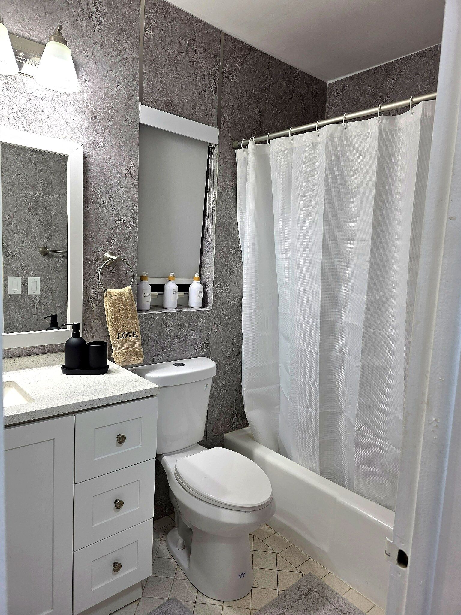 Towels, soap, toilet paper