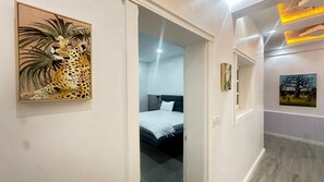 1 bedroom, WiFi, bed sheets - Bright & Modern Apartment in the Heart of Almadies (dakar)