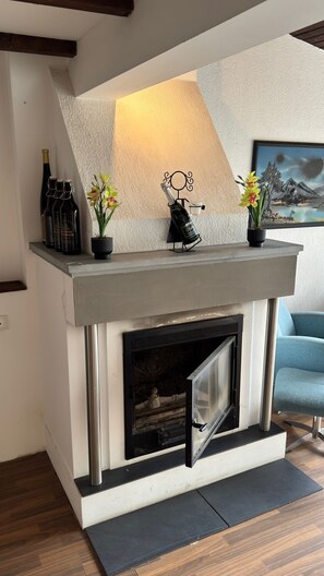 Interior - Cozy house with fireplace in quiet Meckenheim. Relaxation guaranteed! (Meckenheim)