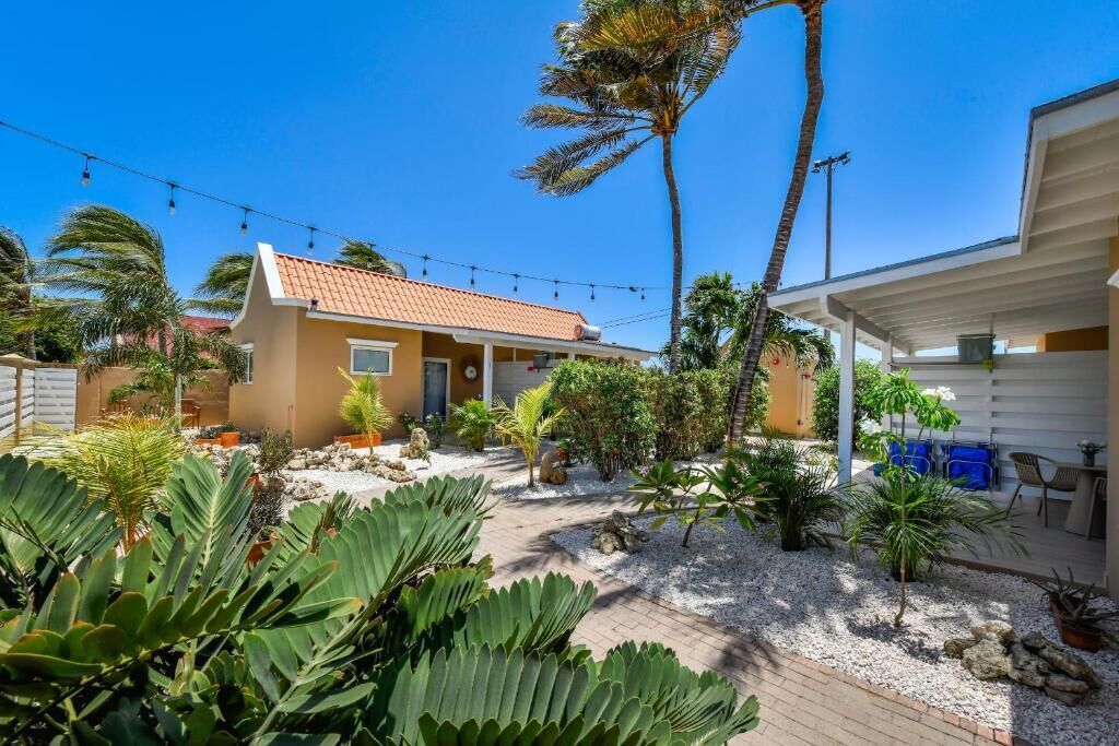 Departamento Confort, vista al jardín | Exterior