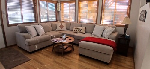 Cozy 2-bedroom bungalow in amazing Prairie du Chien