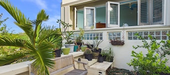 NEW LISTING Unwind at The Reef - Relaxing 2BR Beach Condo w/Pool & Ocean Breezes