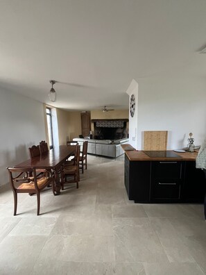 Dining - Typical family home in the Lot countryside 6/8 people (Anglars-Nozac)