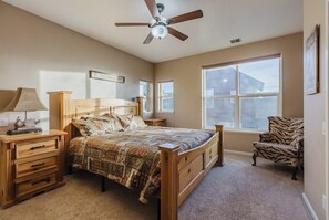 3 bedrooms, iron/ironing board, Internet, bed sheets - Saddle Mountain Escape - New  Owner Special 
3-BR townhome in Pagosa Springs (Pagosa Springs)