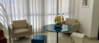 Loft em Ponta Negra com vista para o mar