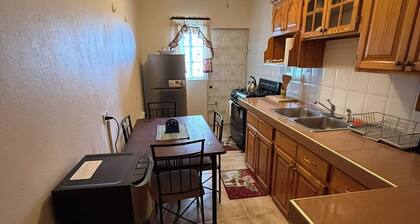 Cozy 1-bedroom apartment in peaceful Bull Bay with AC