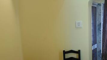 Deluxe Single Room | Free WiFi