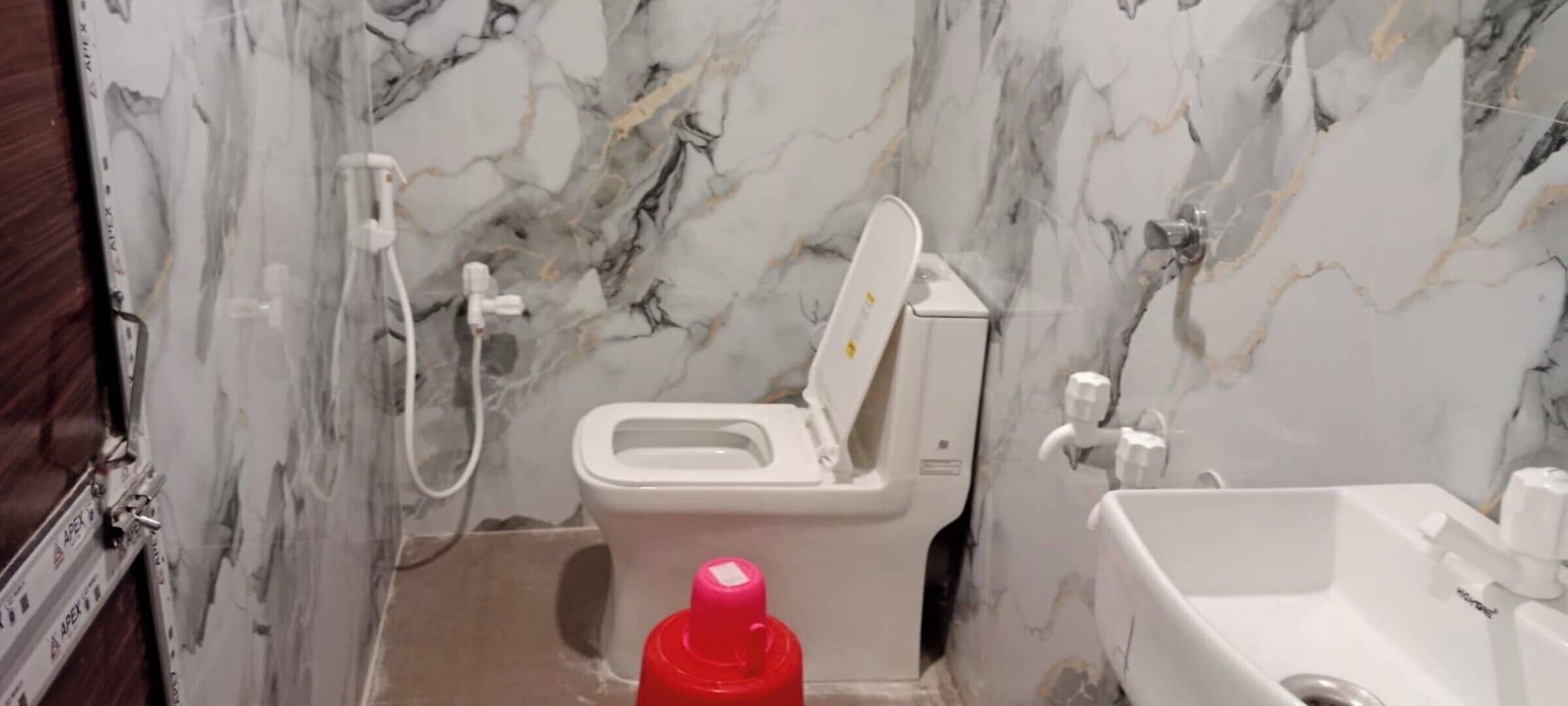 Ducha, toallas, jabón