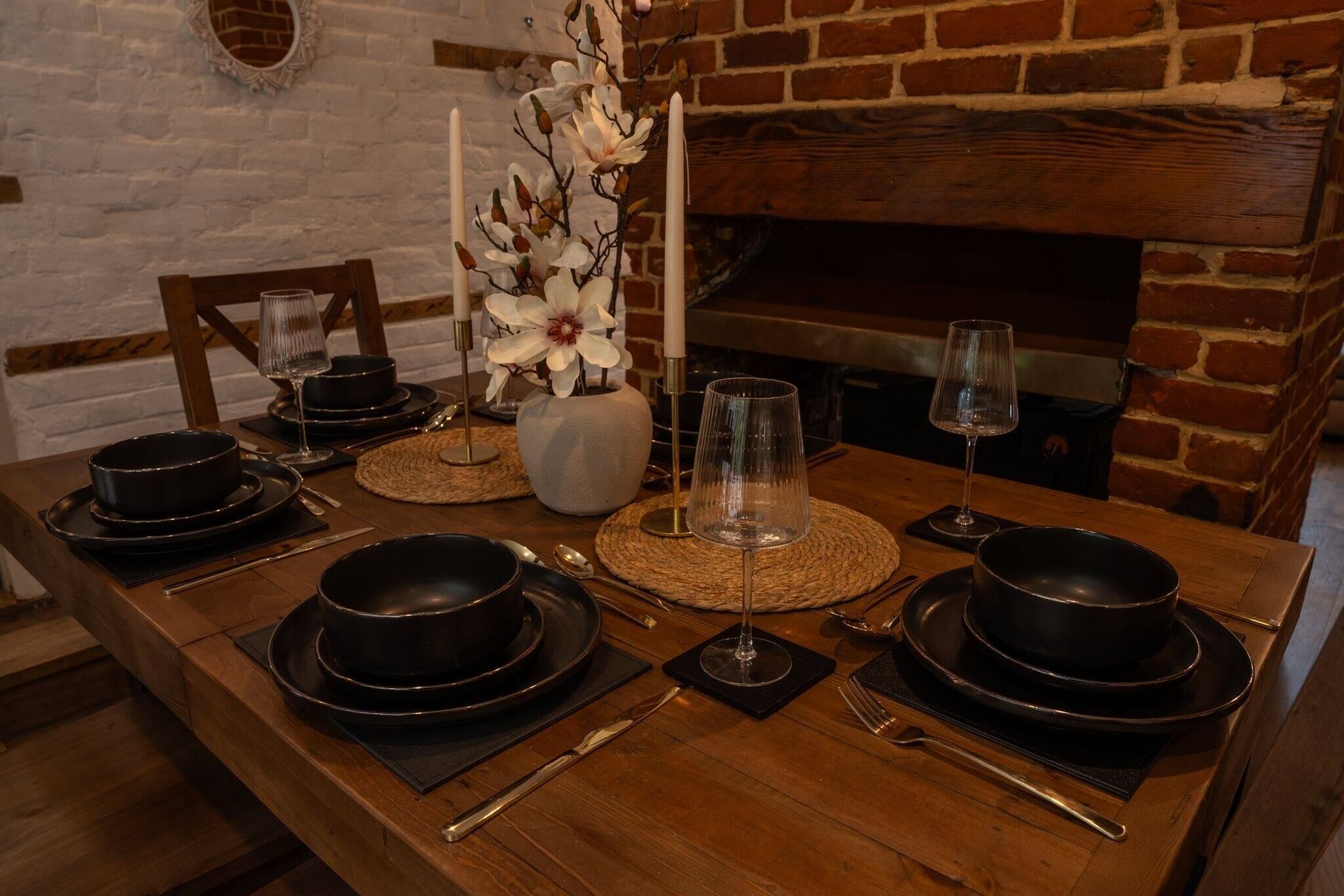 House, 3 Bedrooms, Balcony | Dining room