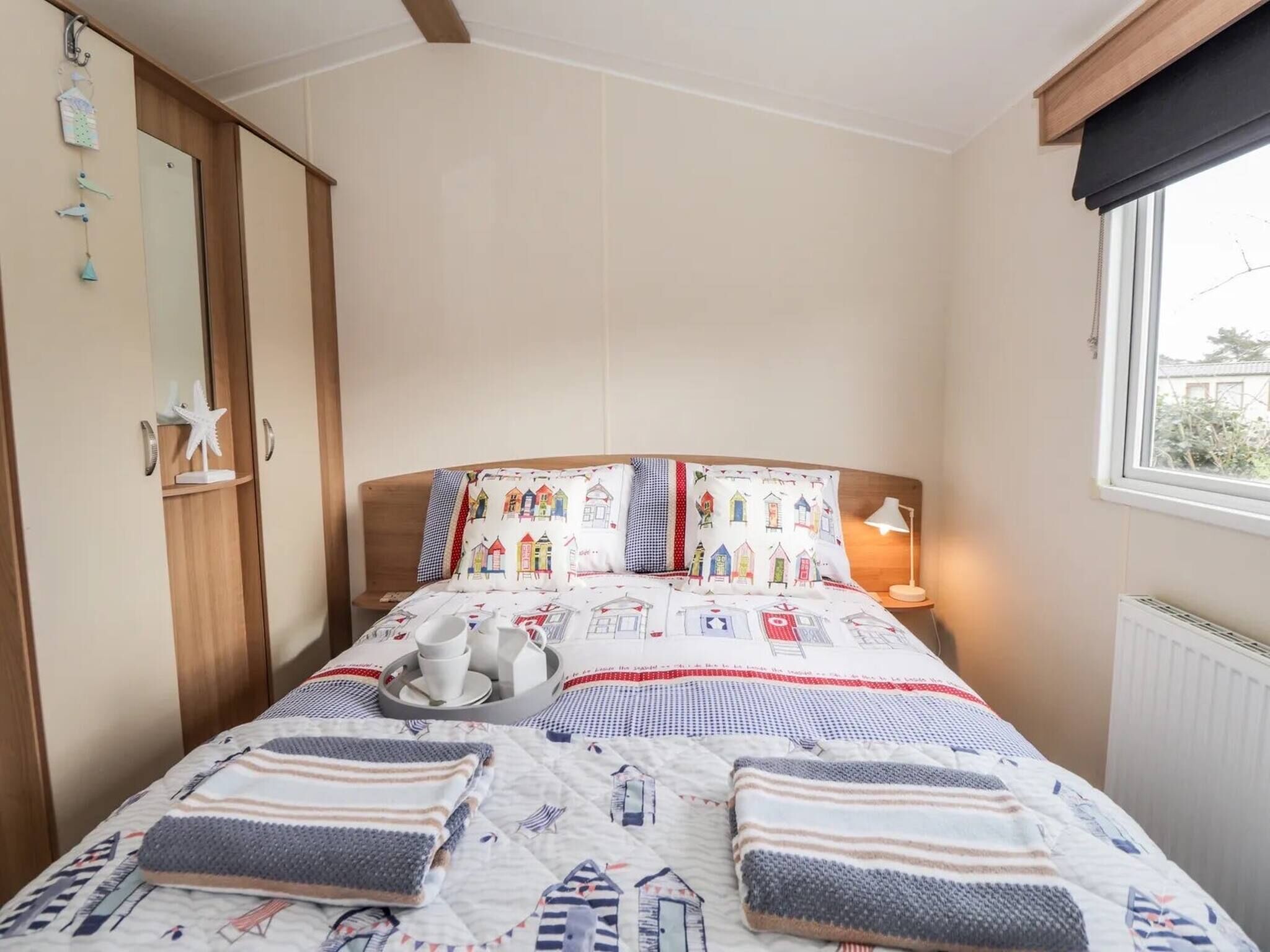 2 bedrooms