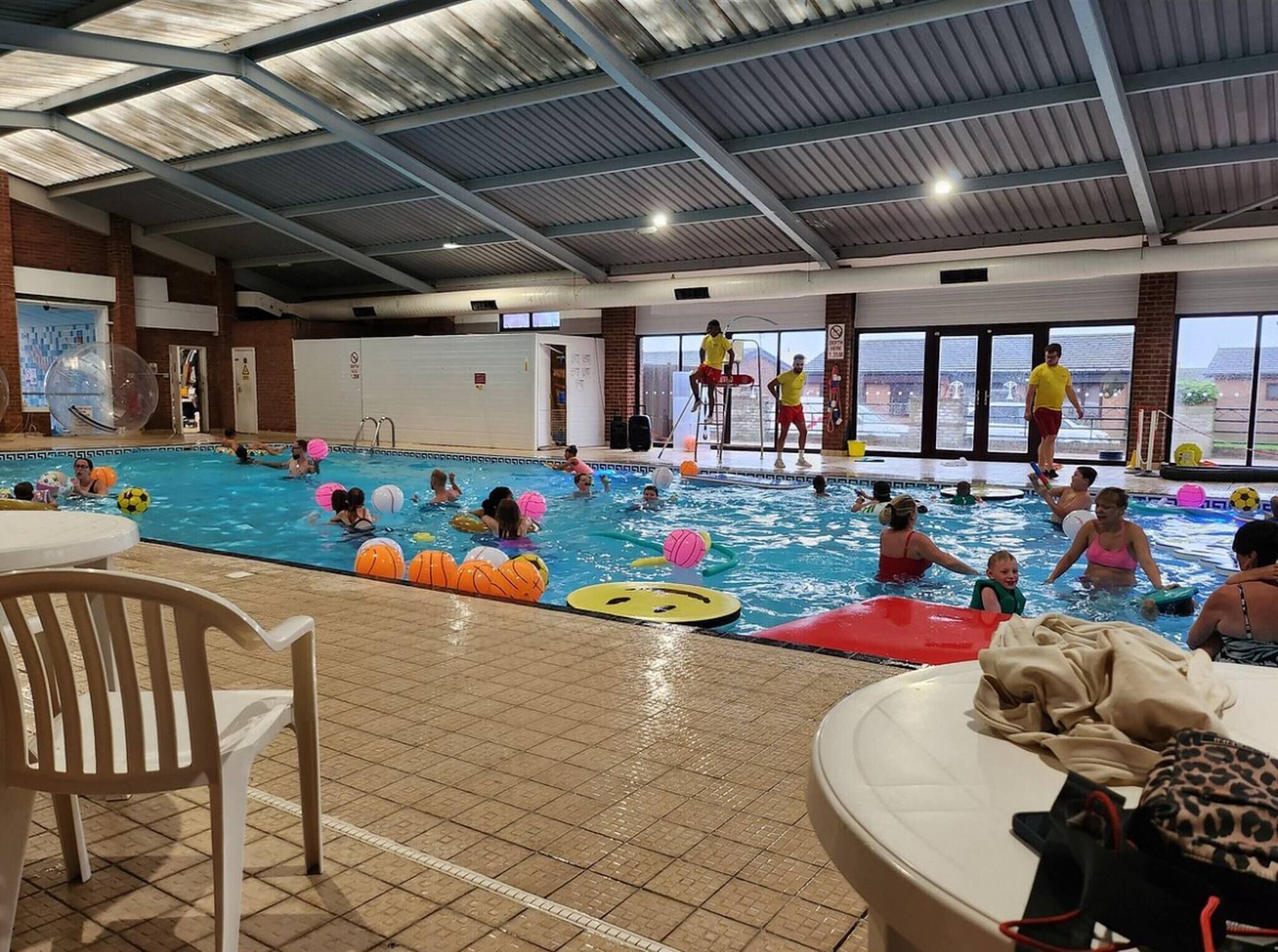 Loft, 2 kamar tidur, pemandangan kebun | Kolam renang