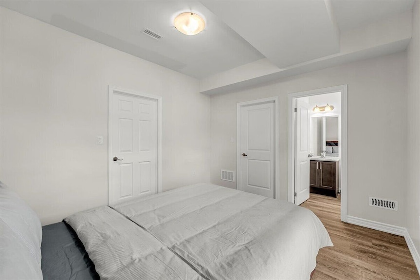 Brand New 4-br Ensuite Townhouse | Netflix/disney+ - グエルフ