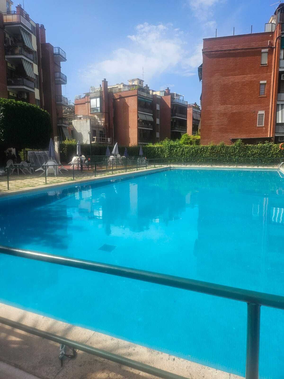 Piscina all'aperto