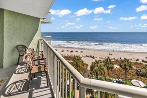 Property grounds - Breakers Boutique 1BR Condo | Oceanfront (Myrtle Beach)
