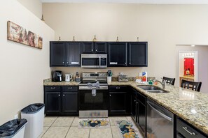 House, 5 Bedrooms, Private Pool, Lakeside | Private kitchen | Full-size fridge, microwave, oven, stovetop - 5BR Villa Private Pool & Game Room (Kissimmee)