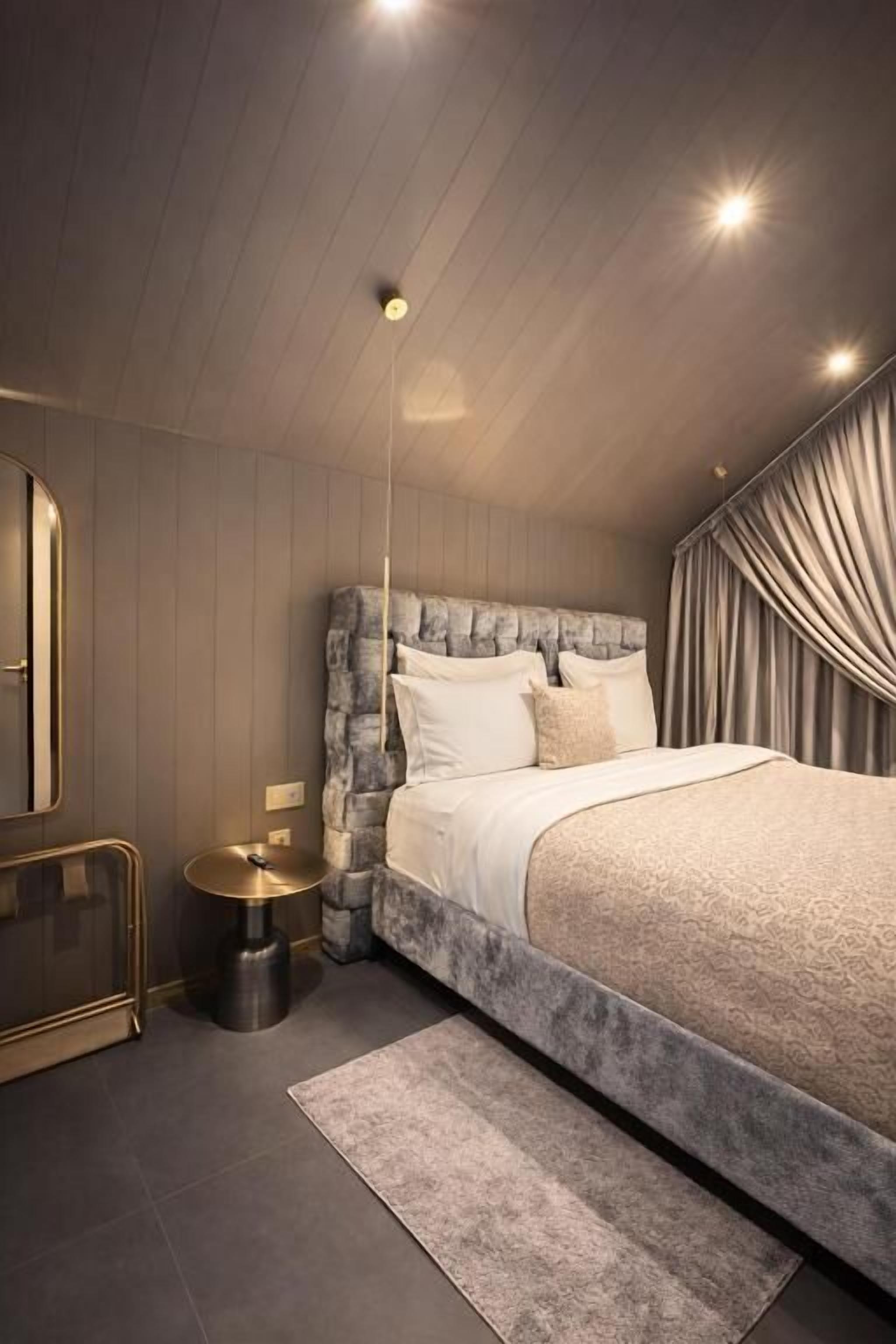 Superior Chalet, Balcony, Mountain View