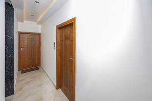 アパートメント | 内装