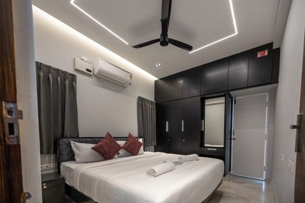 Infinity Stays - Madurai