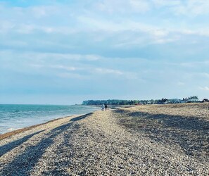 Beach nearby - 5 minutes to the beach :  Seabreeze Cottage by Foreland Cottages (Walmer)