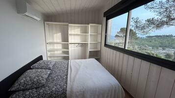 2 Schlafzimmer, Reisekinderbett, kostenloses WLAN, BettwÀsche