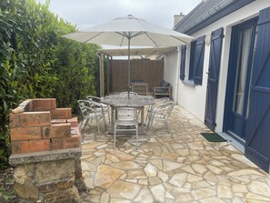 Outdoor dining - TY BIHAN ☀️ (Crozon)