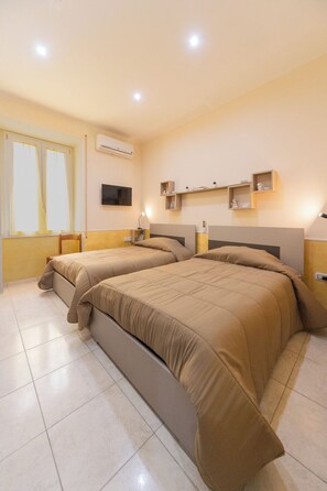 Comfort-Zweibettzimmer, Stadtblick