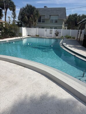 Pool - Madeira Beach, Florida Paradise: Relaxing 1-Bedroom Getaway (Madeira Beach)