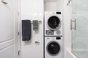 Suite, 3 Schlafzimmer, Küche | Badezimmer