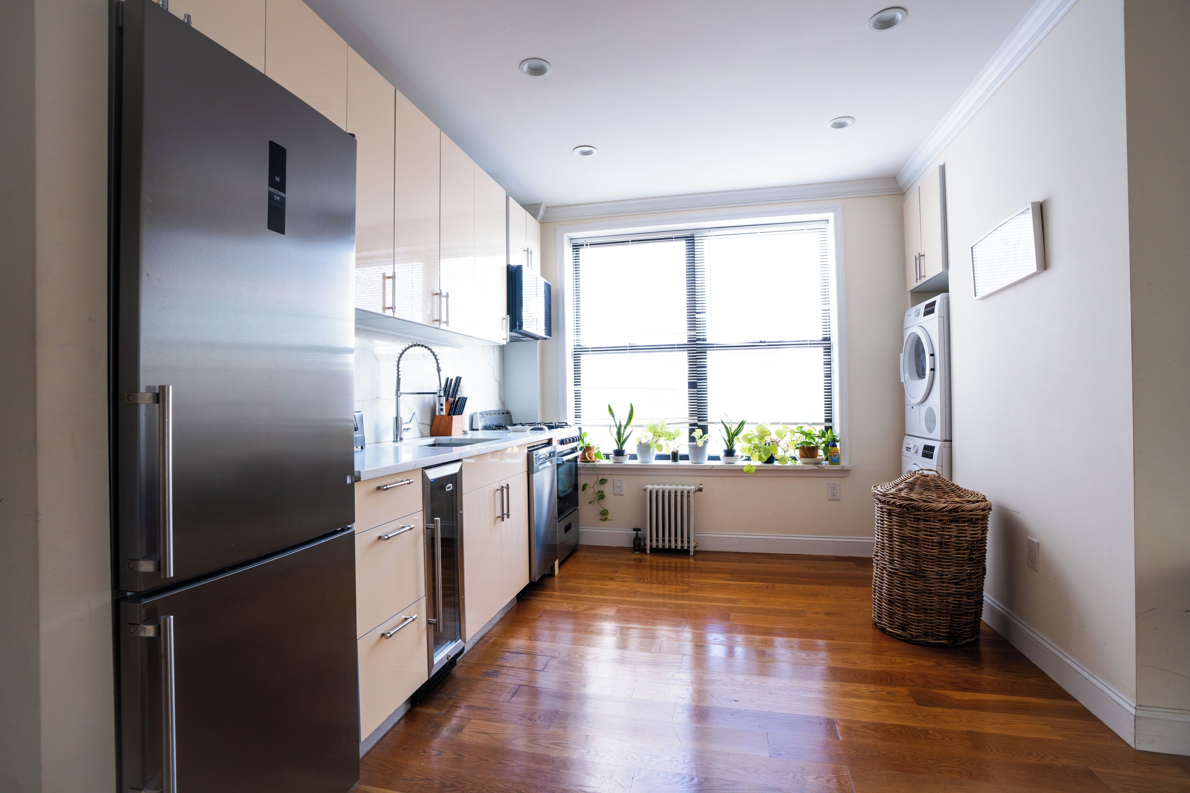 Apartment, 4 Bedrooms, Kitchen | Private kitchen