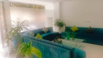 Room, 1 Bedroom | Interior