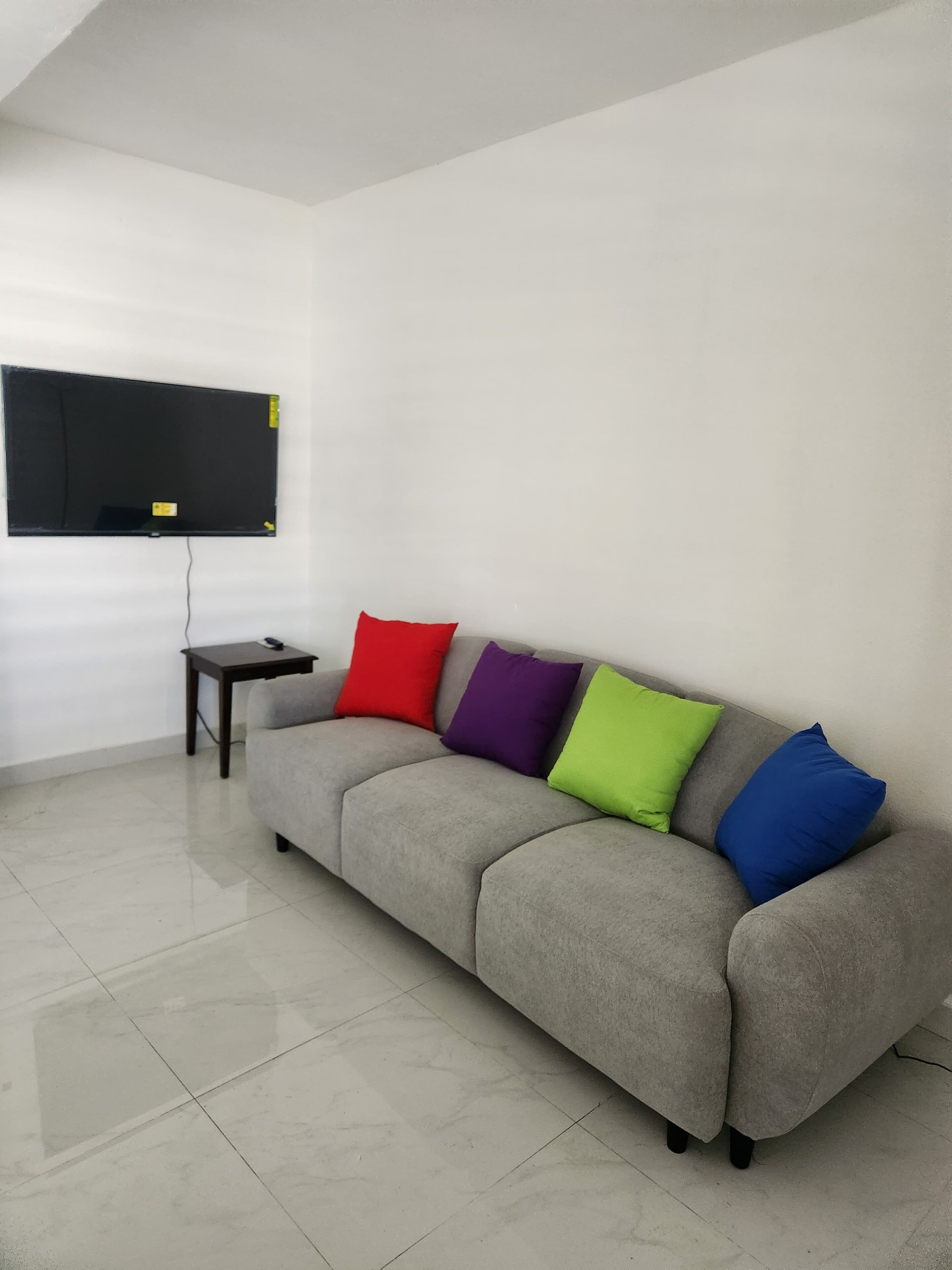 3br Apartment  Blue Ocean Suites, Manati - Barceloneta