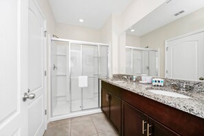 Bathroom - The Elite Escape Villa, Heated Pool, Billiards (Davenport)