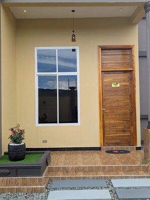 Deluxe-enkeltværelse - udsigt til have | Udvendig detalje