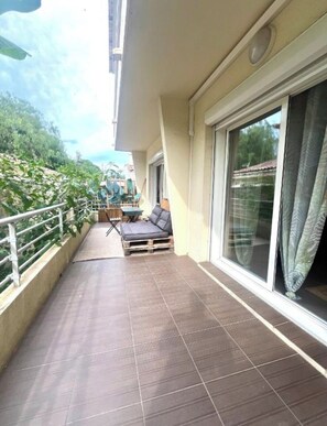 Terrace/patio - Cosy Corner (Villeneuve-Loubet)