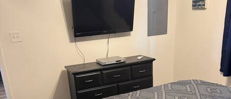 2 habitaciones, tabla de planchar con plancha y wifi gratis