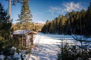 Exterior - Secluded Luxury Cottage with Sauna, Private Swimming & Trails (L'Amable)