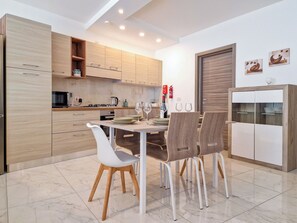 Dining - SeaScape - Modern Seaview 2-bedroom apartment with prime area of Qawra (San Pawl il-Baħar)