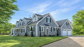 Exterior - New Summer Rental: Stunning Edgartown Retreat with Heated Saltwater Pool (Edgartown)