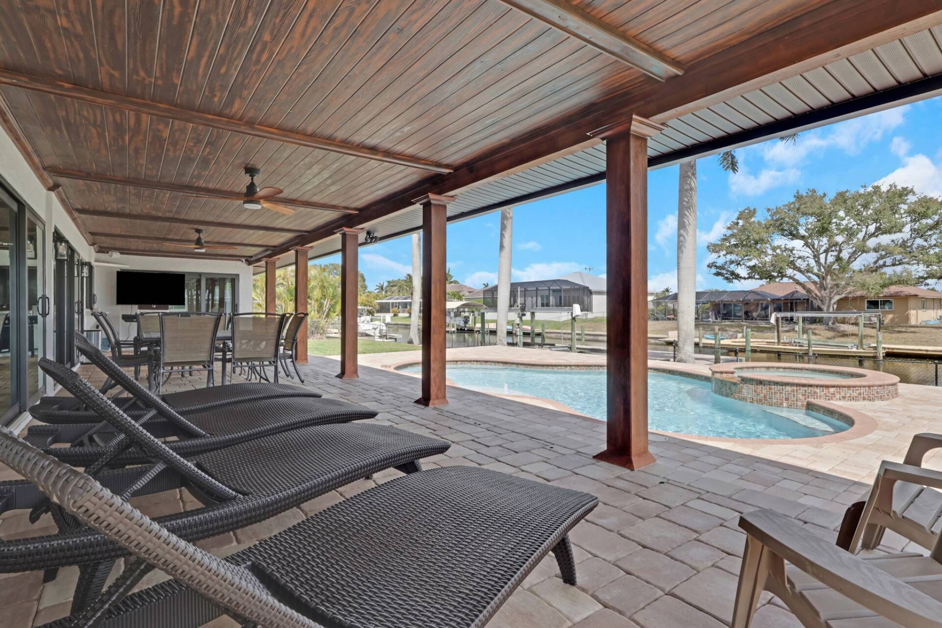 Restauration extérieure