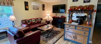 Beautiful & tranquil 2-bedroom condo in lovely Avalon Clothing Optional Resort